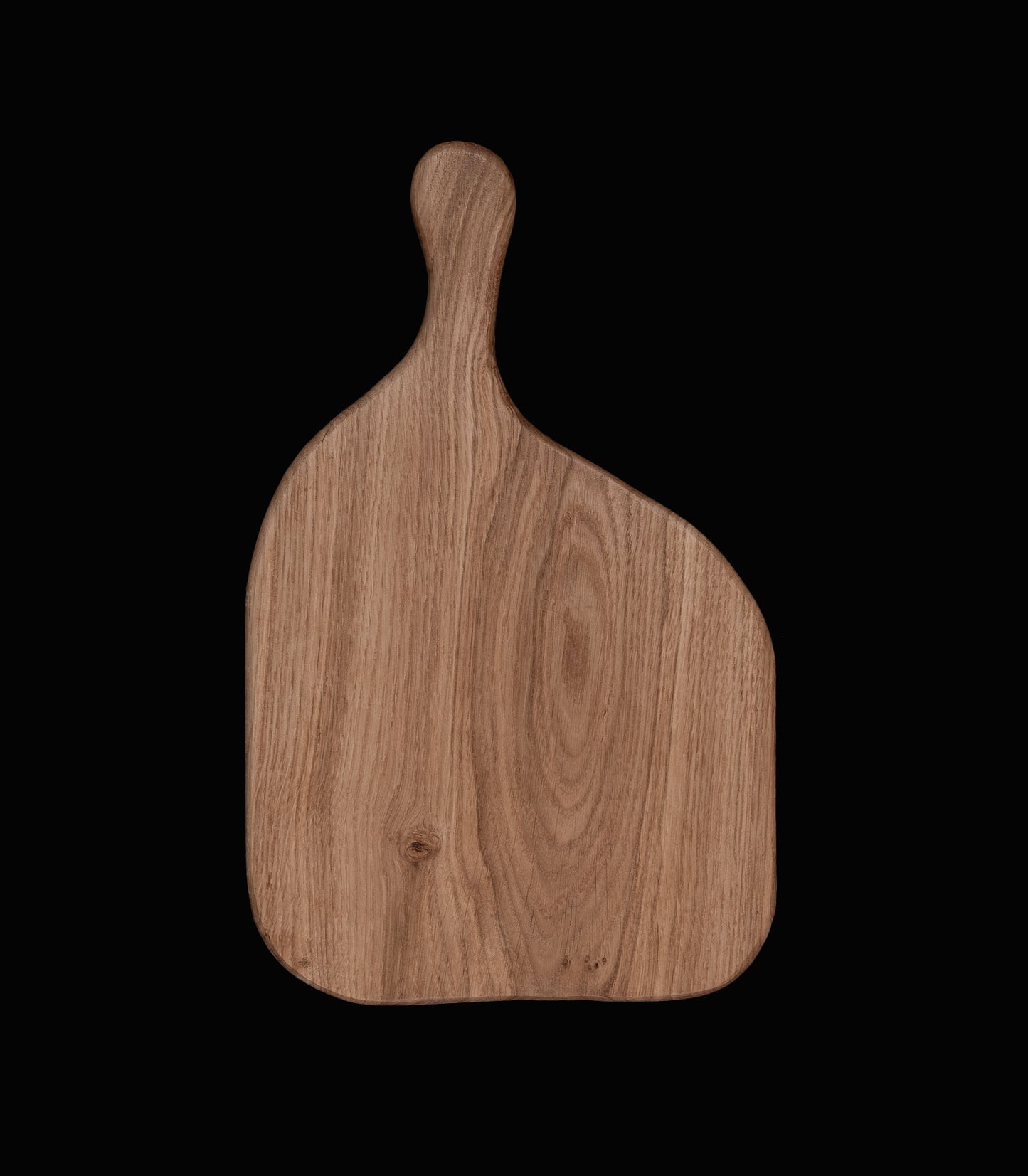 006. Cutting board from locally sourced oak wood