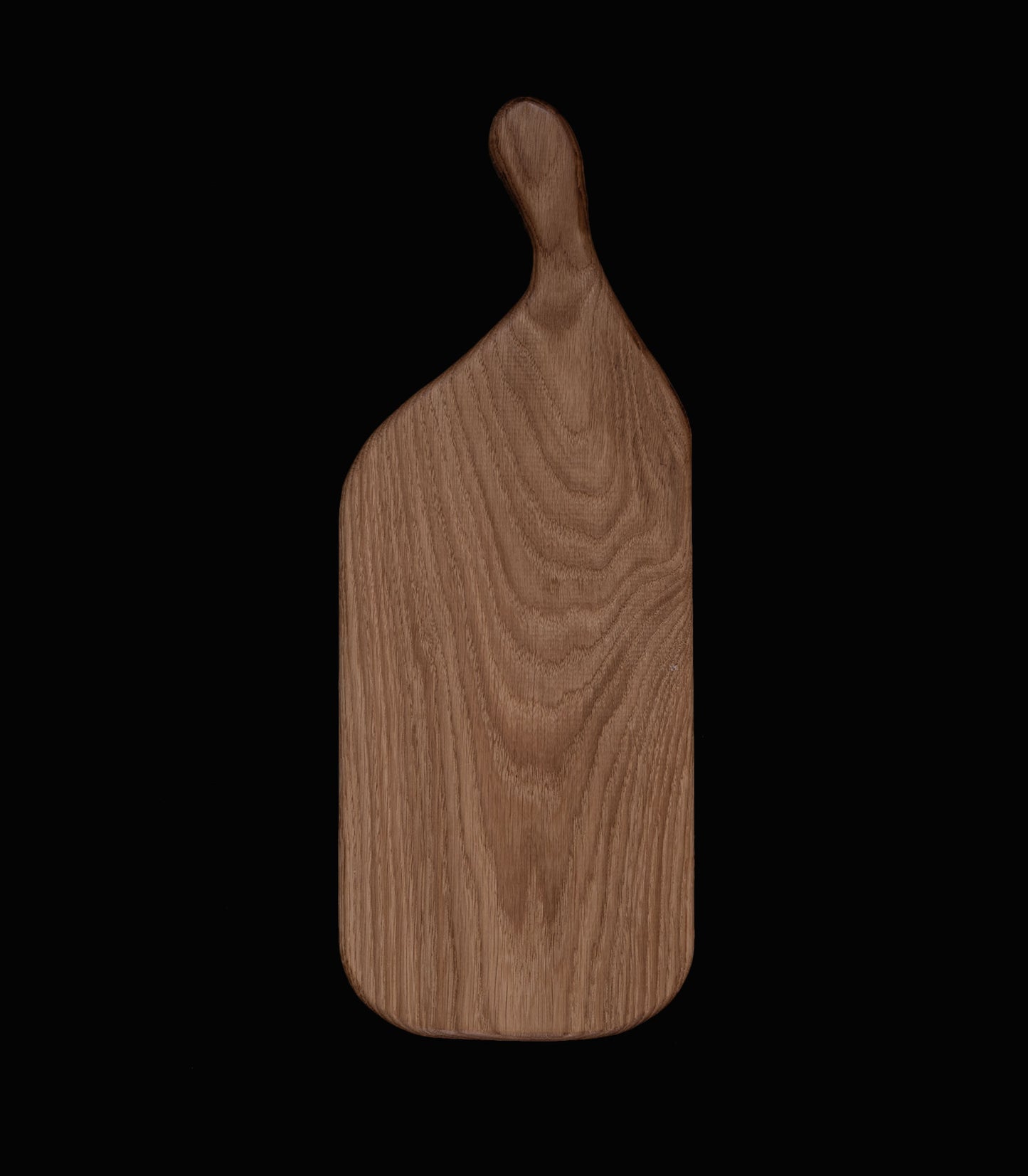 008. Cutting board from locally sourced oak wood